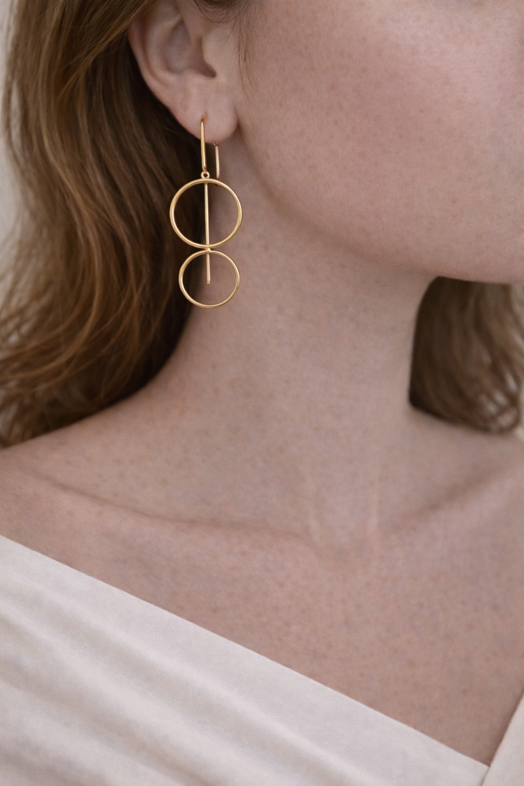 Avelis Geometrik Halka Küpe