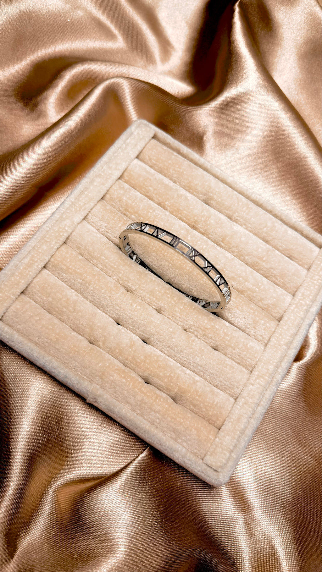 Roma Rakamlı Çelik Bileklik