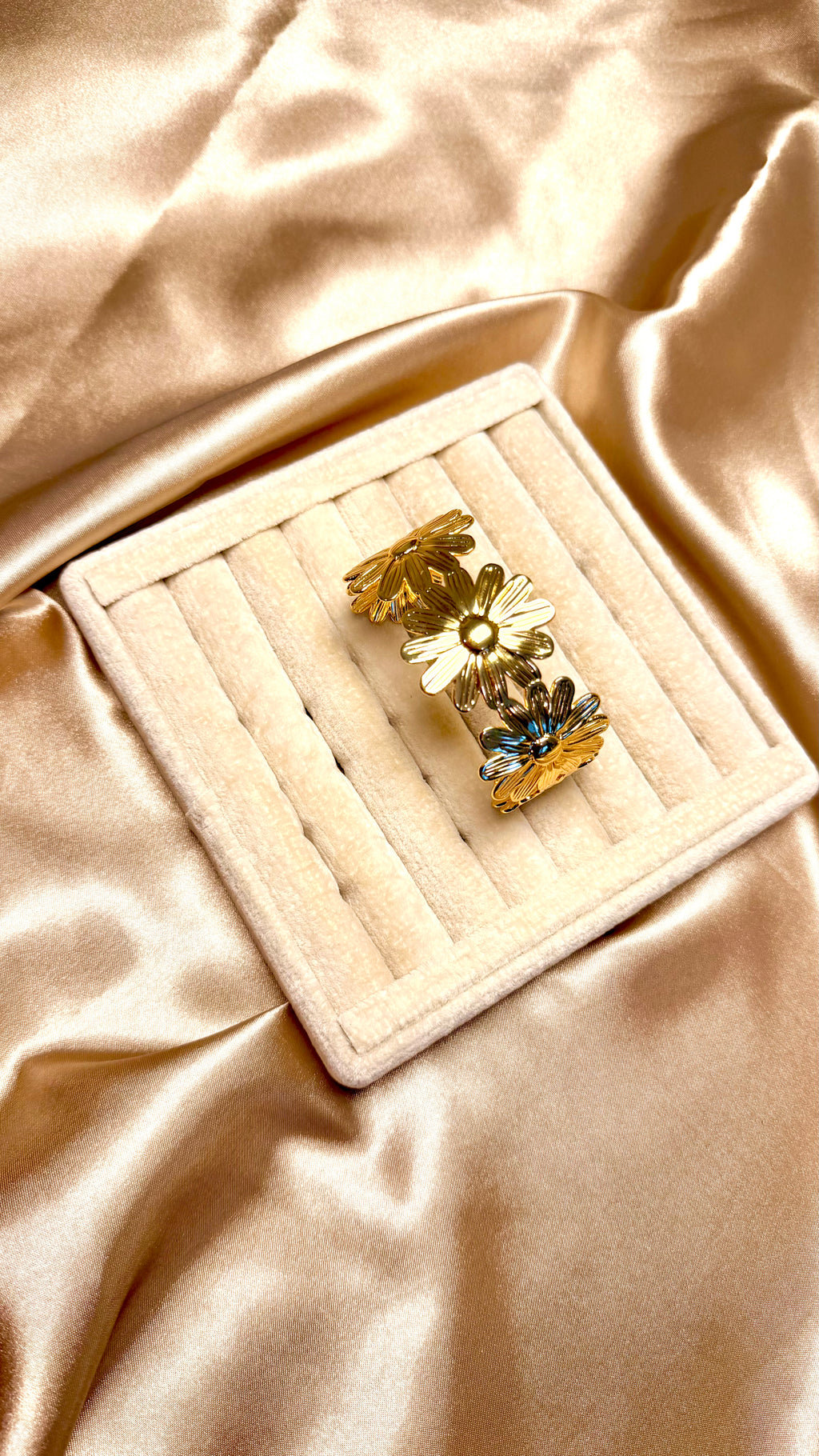 Daisy Bloom Çelik Bileklik