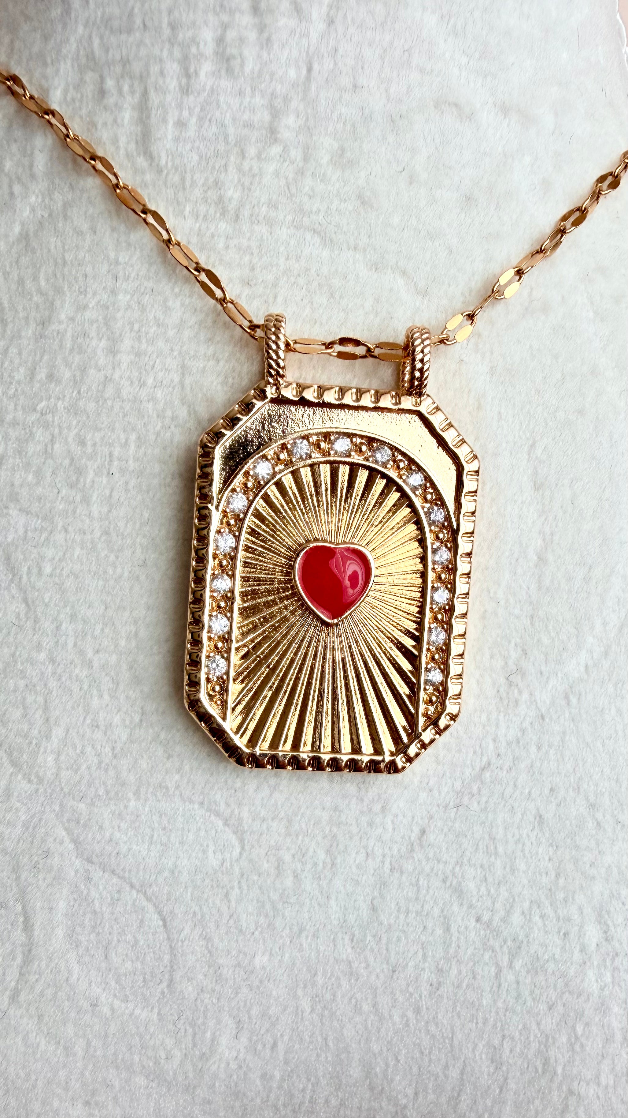 Kalp Detaylı Paslanmaz Çelik Vintage Kolye