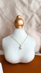 Crystal Elegance Çelik Kolye