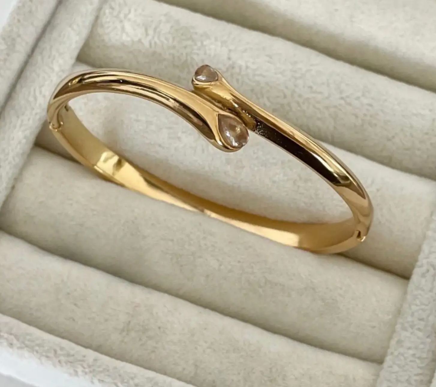 Twist Taşlı Çelik Bileklik