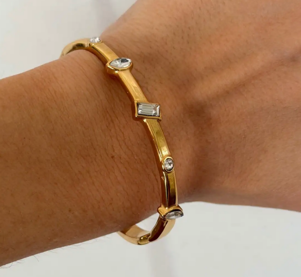 Geometrik Taşlı Çelik Bileklik