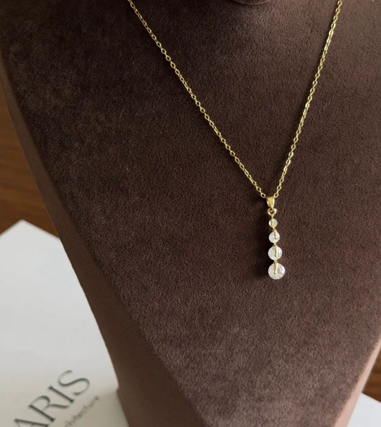 Minimal Trio Taşlı Kolye