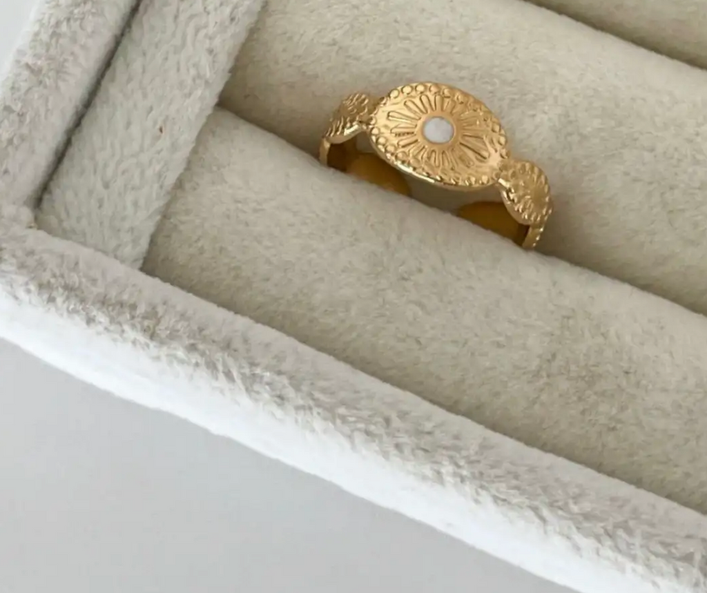 ✨ Helia Antik Ayarlanabilir Yüzük