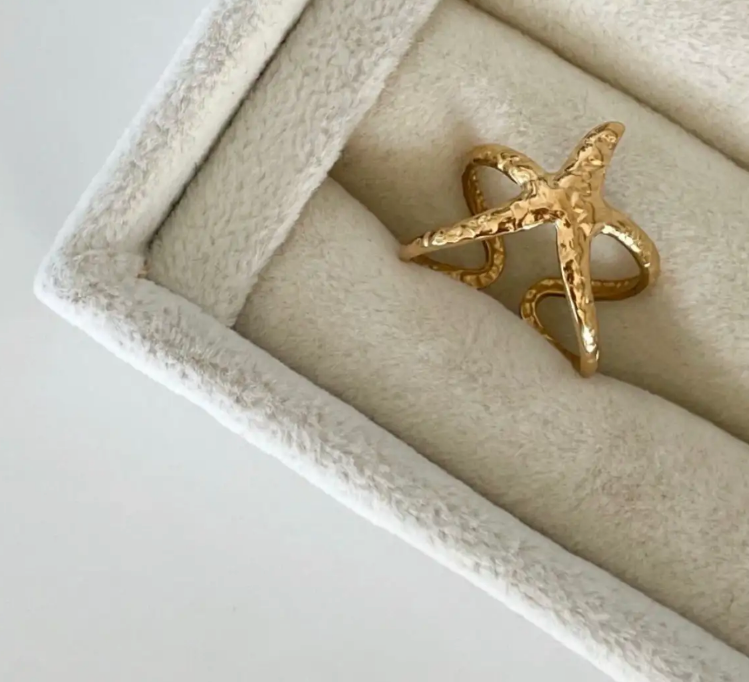 Marina Yıldız Yüzük