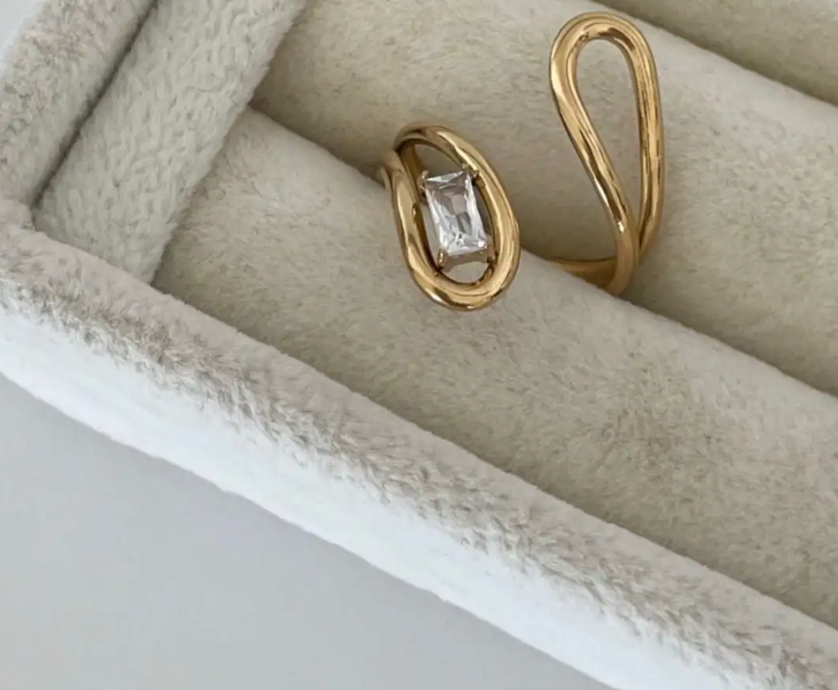 Elara Damla Ayarlanabilir Yüzük